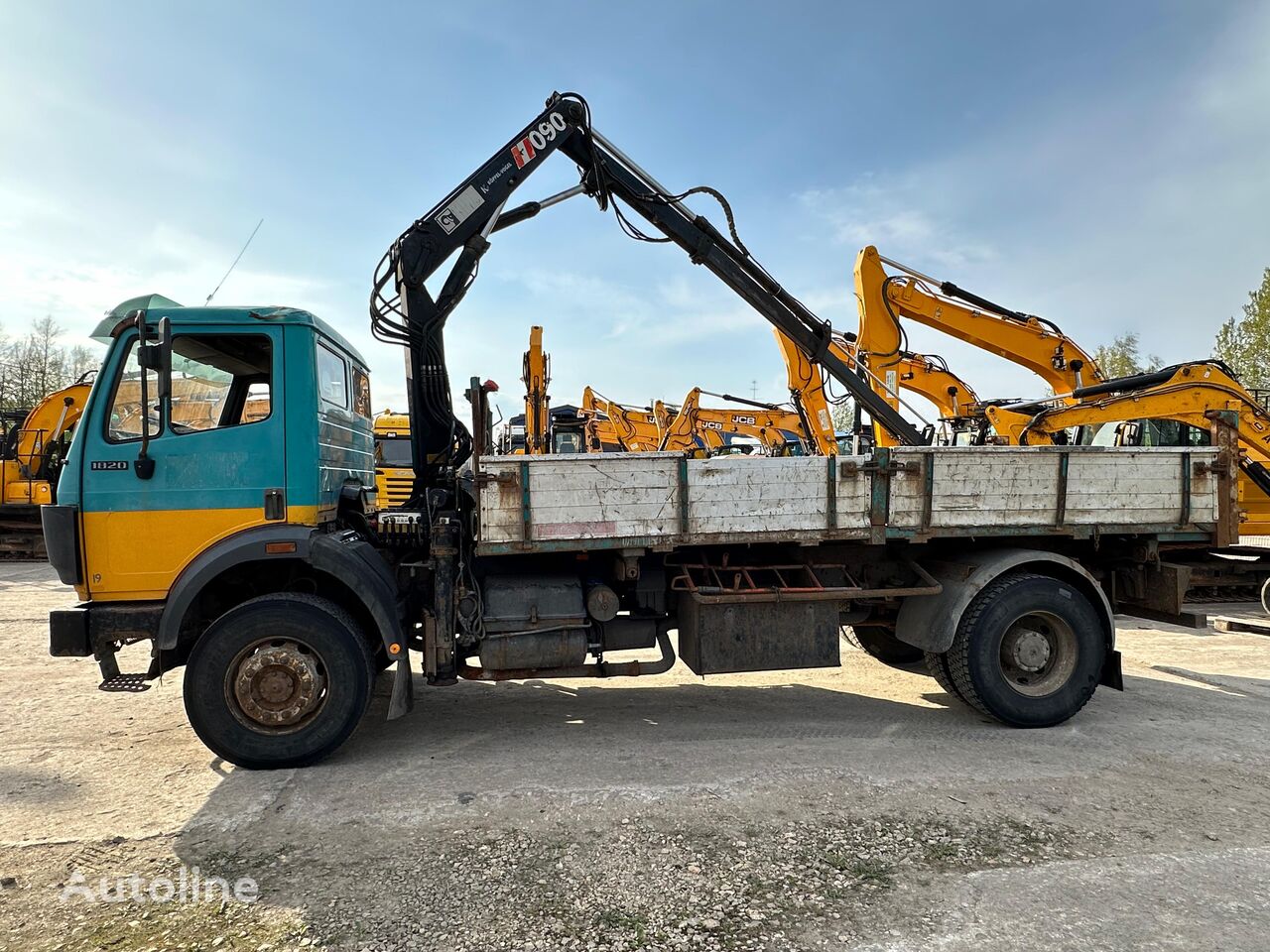 bortinis sunkvežimis Mercedes-Benz 1820 4X4 MANIPULATOR