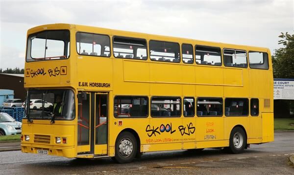 dviaukštis autobusas Volvo Olympian, choice of 3 located near Glasgow, sold with new MOT