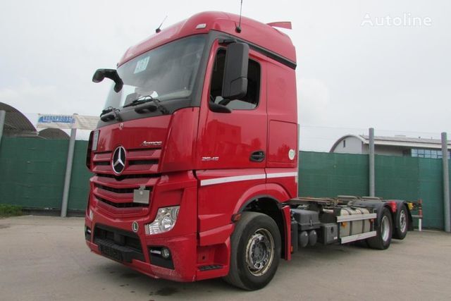 грузовик шасси Mercedes-Benz 2545 6x2 LL - Nr.: 261