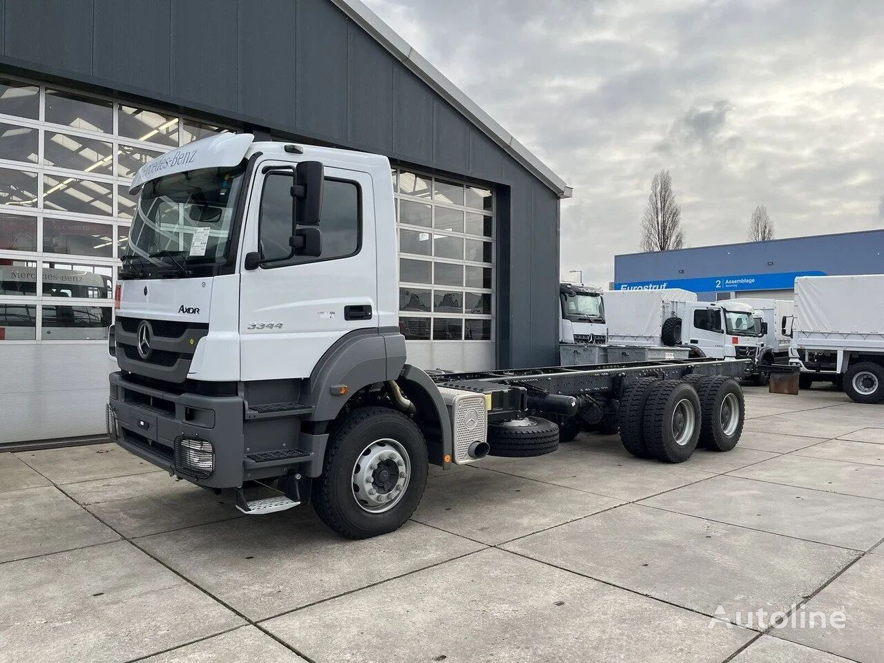 новый грузовик шасси Mercedes-Benz Axor 3344 6x4 Chassis Cabin (8 units)