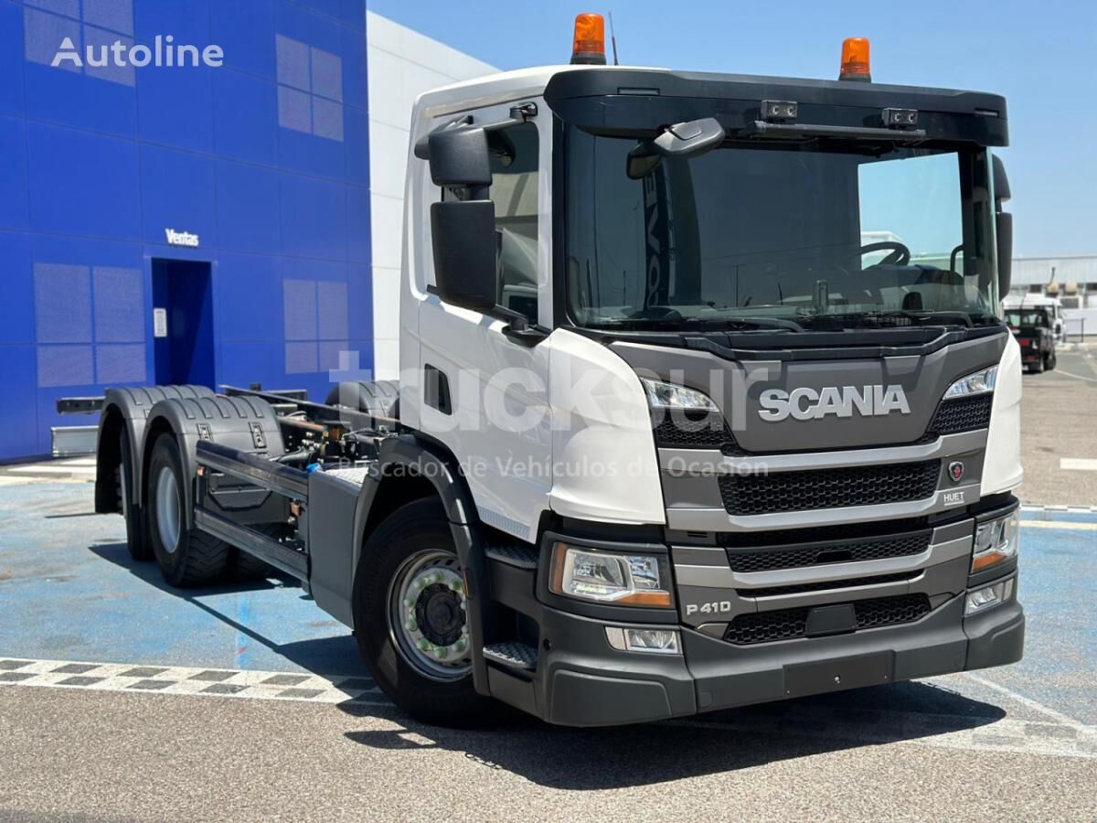 грузовик шасси Scania P410.26 ejes 6x2*4