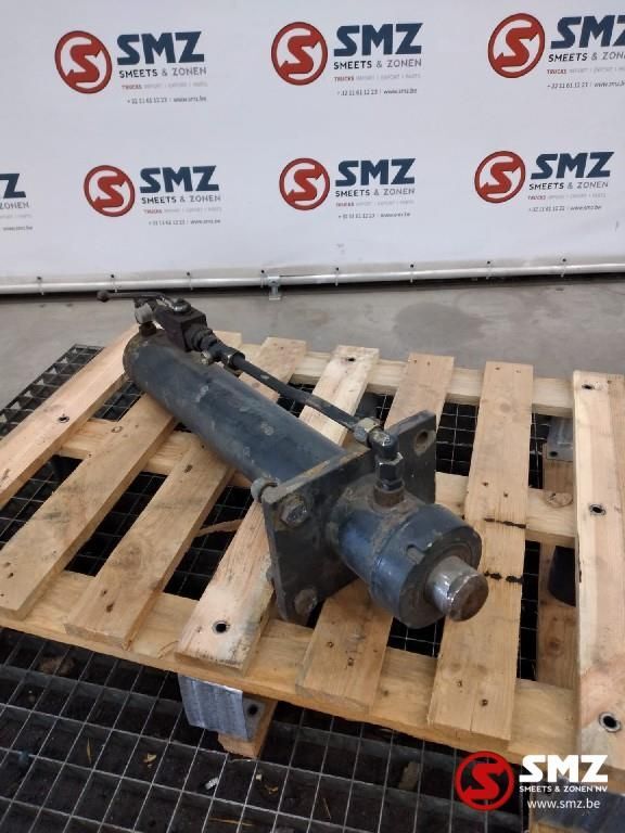 Diversen Occ Hydraulische steunpoot L=600 Ø90mm для грузовика