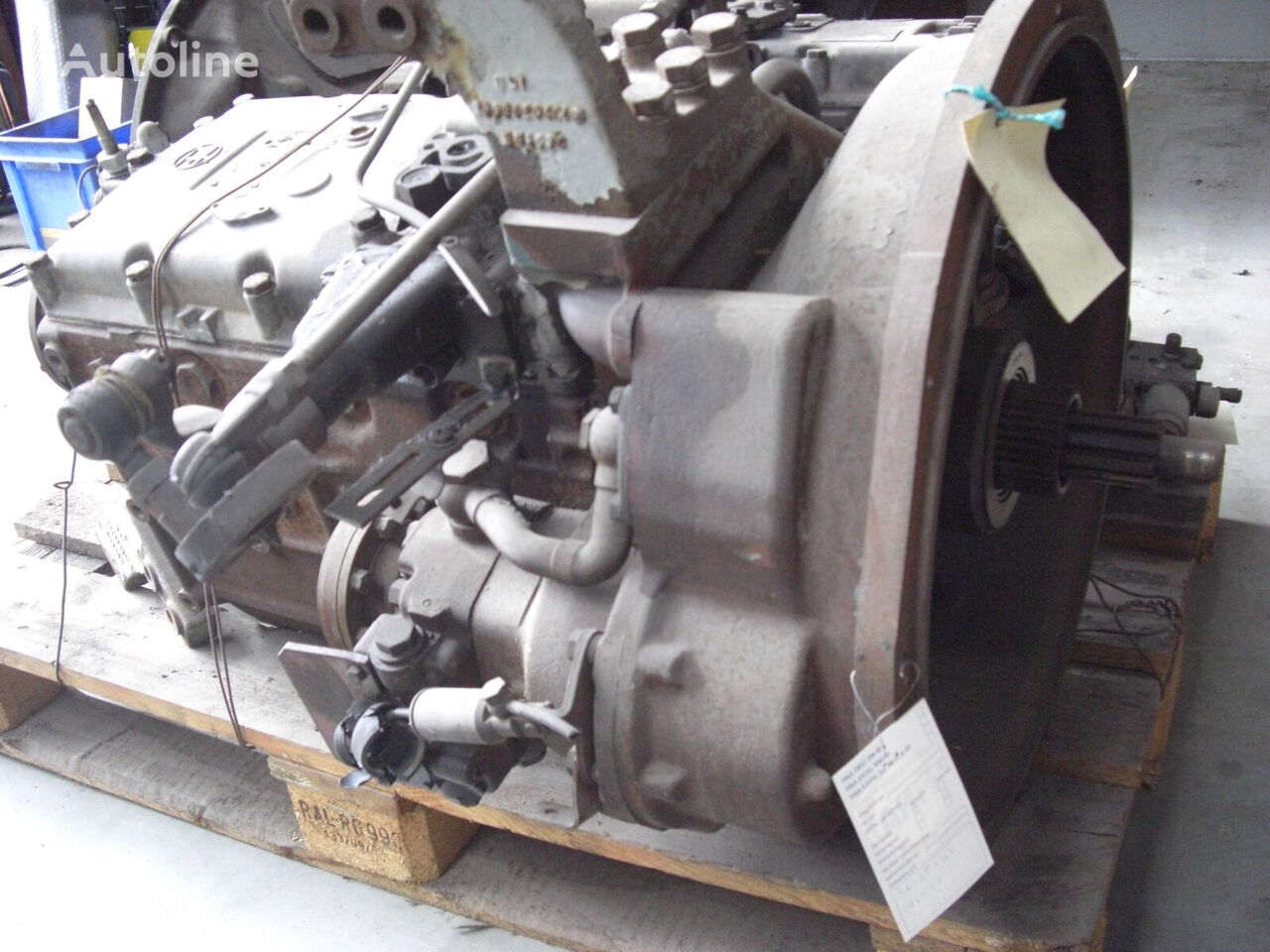 КПП ZF S6-65+GV 076511 для грузовика